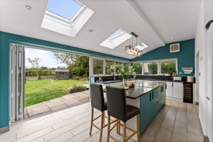 Family Kitchen- click for photo gallery